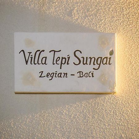 Villa Tepi Sungai Legian  Phòng bức ảnh