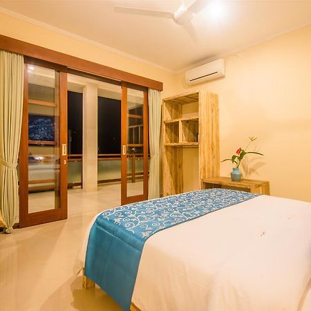 Villa Tepi Sungai Legian  Phòng bức ảnh