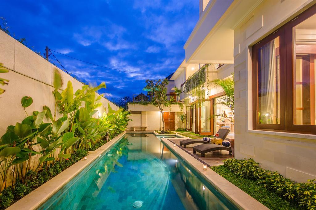 Villa Tepi Sungai Legian  Phòng bức ảnh