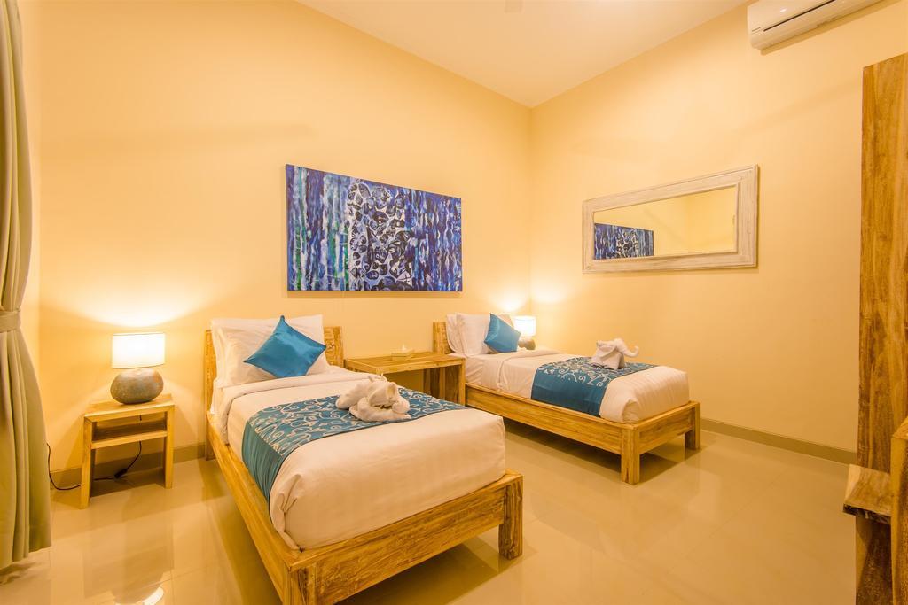Villa Tepi Sungai Legian  Phòng bức ảnh