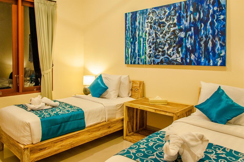 Villa Tepi Sungai Legian  Phòng bức ảnh